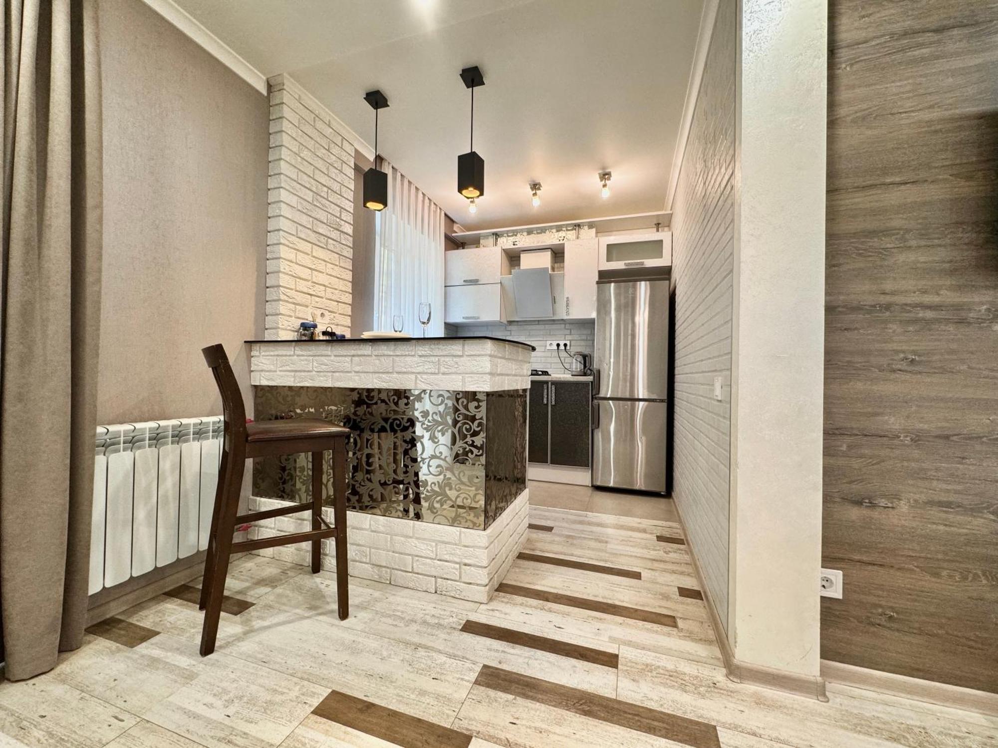 Apartpoltava Розкішна Студія З Кутовою Ванною, 1-Й Будинок Біля Корпусного Парку, Панорамний Балкон المظهر الخارجي الصورة